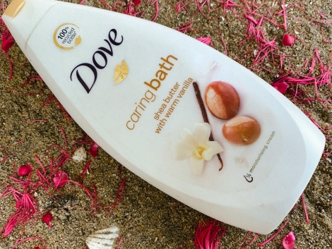 Dove-caring-bath-liquid-soap-review